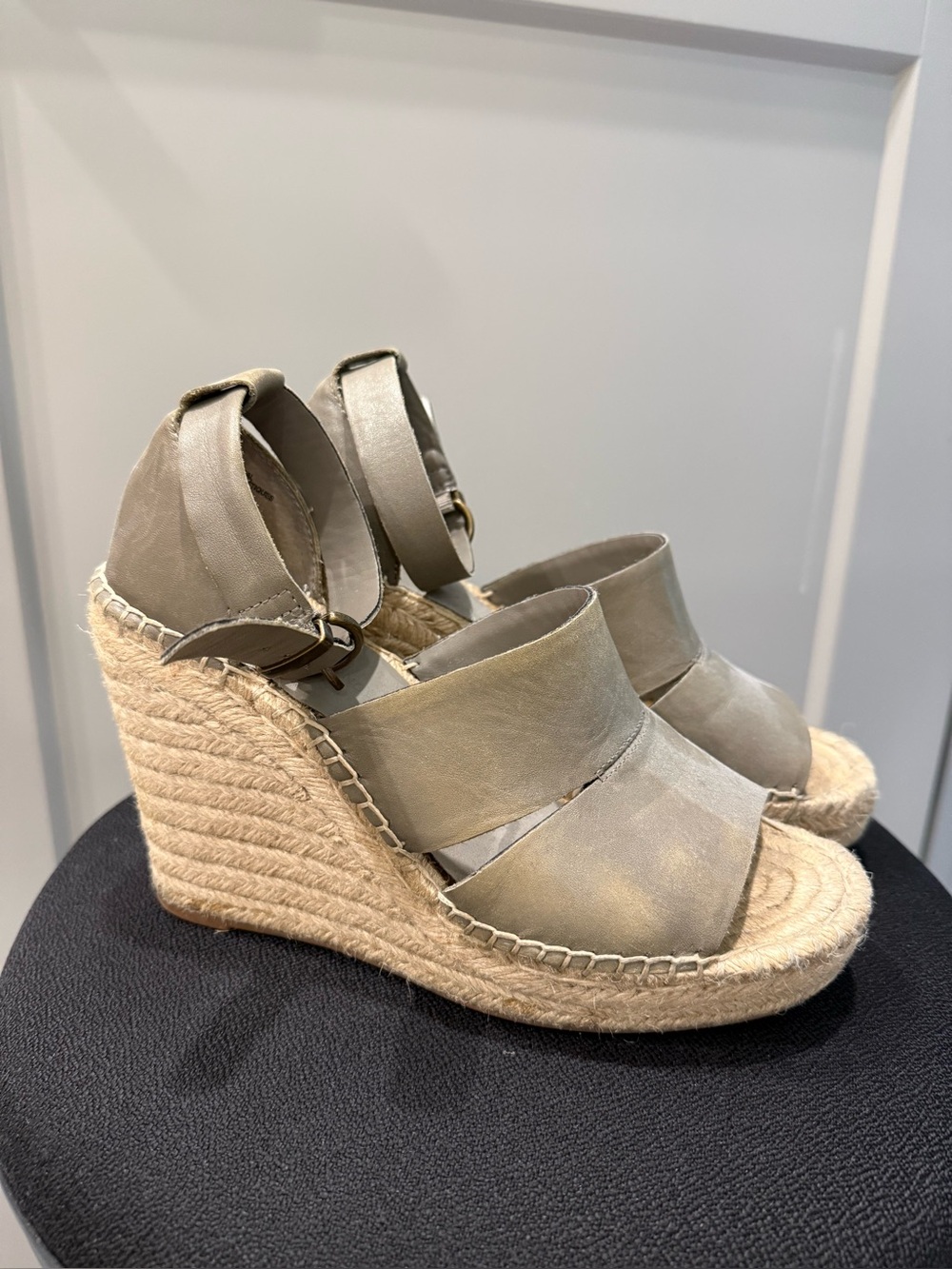 Treasure & Bond Wedge Espadrille Sandals in Taupe/Grey